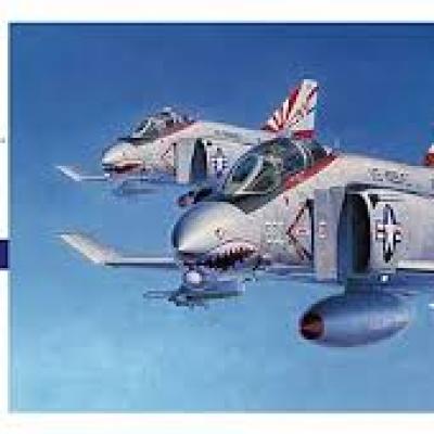 Hasegawa E36 1/72 F-4B/N Phantom II