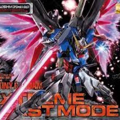 Bandai 5063039 1/100 MG DESTINY GUNDAM EXTREME BLAST MODE