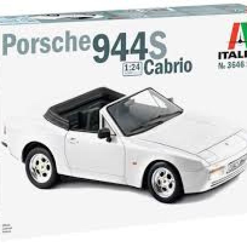 Italeri IT-3646 1/24 Porsche 944 S Cabrio