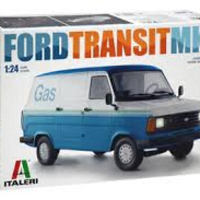 Italeri IT-3687 1/24 Ford Transit MK2