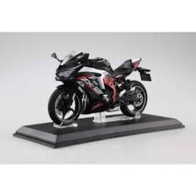 青島 1/12 川崎 Ninja ZX-25R 金屬閃白