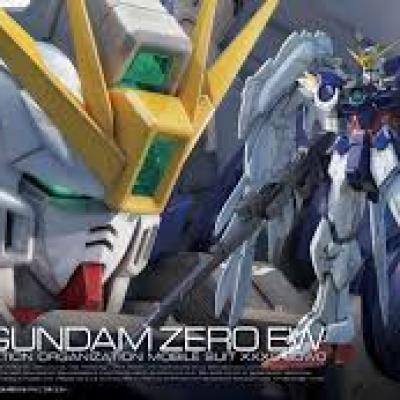 Bandai 1/144 RG Wing Gundam Zero Custom EW Ver. 5061602