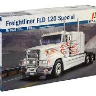 Italeri IT-3925S 1/24 Freightliner Fld 120 Special