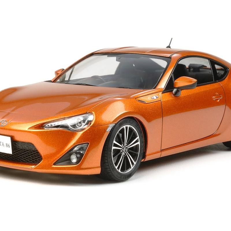 Tamiya 24323 1/24 Toyota 86 ZN6 日系後驅跑車模型套裝