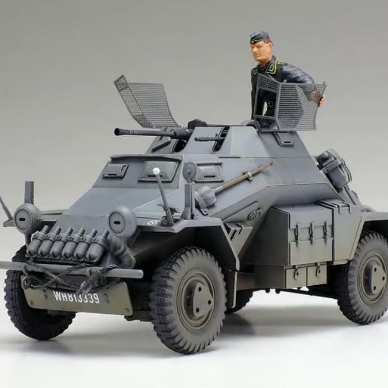 Tamiya 35270 1/35 德軍 Sd.Kfz. 222 裝甲偵察車模型套裝